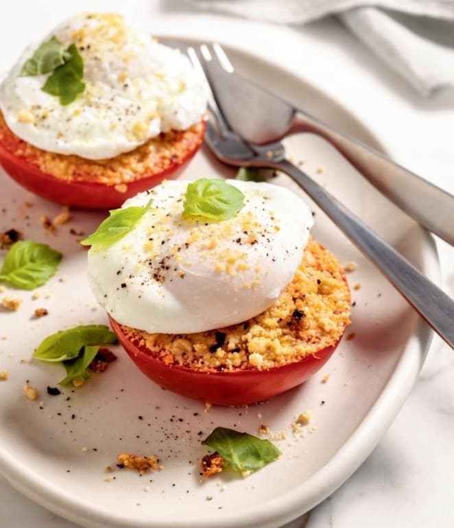 Baked Tomatoes with Eggs